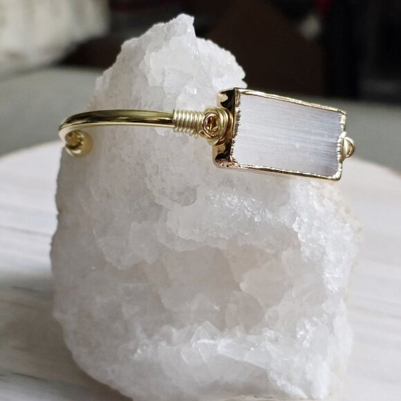 Selenite Bar Wire Wrap Adjustable Cuff w/ 14Kt Gold Over Copper – NWT - Picture 10 of 10